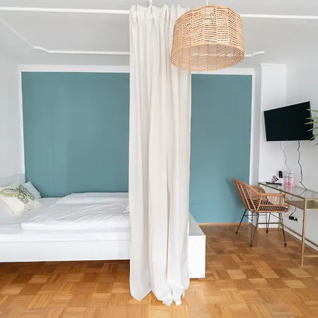 Apartment Metternich Naehe Uni Und Bwzk Koblenz (Rhineland-Palatinate)