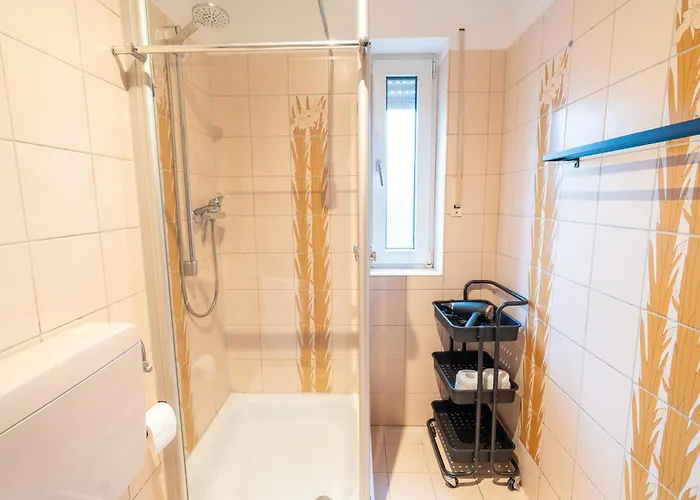 Metternich Naehe Uni Und Bwzk Appartement *