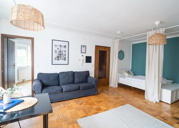 Metternich Naehe Uni Und Bwzk * Koblenz (Rhineland-Palatinate)