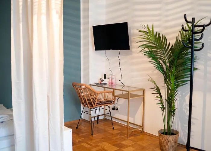 Metternich Naehe Uni Und Bwzk Apartment Koblenz (Rhineland-Palatinate)